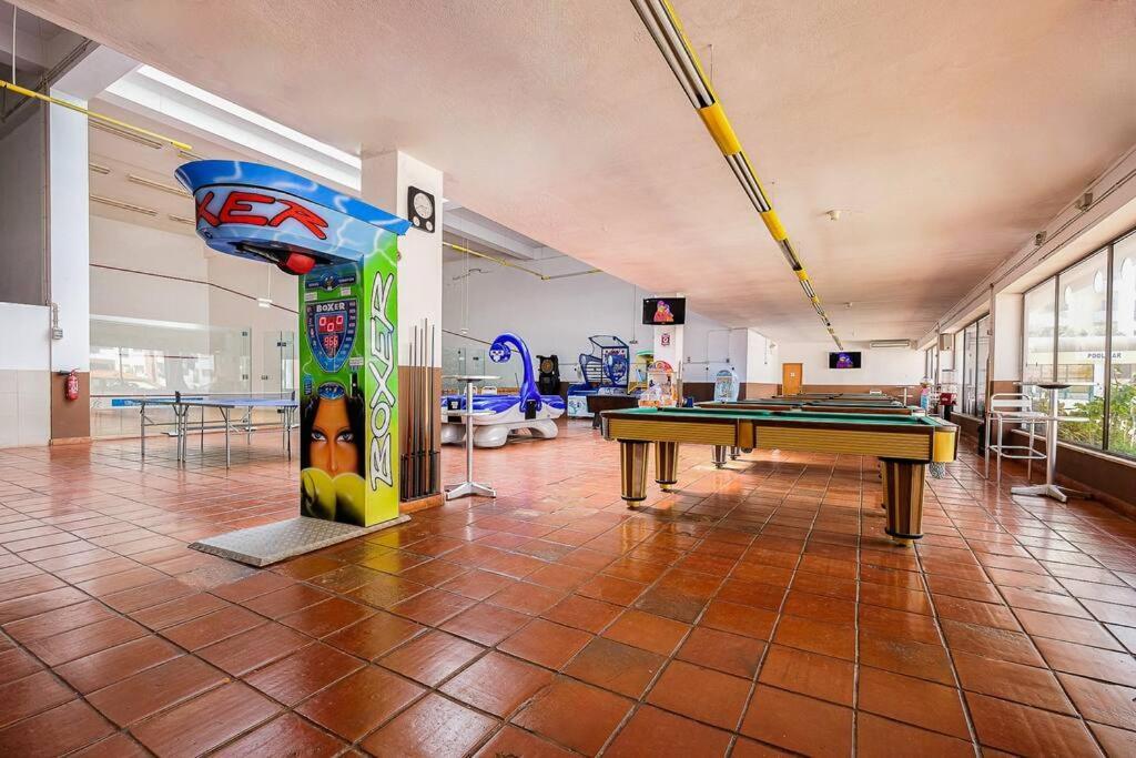 Apartamento T2 With Pool, 300m From The