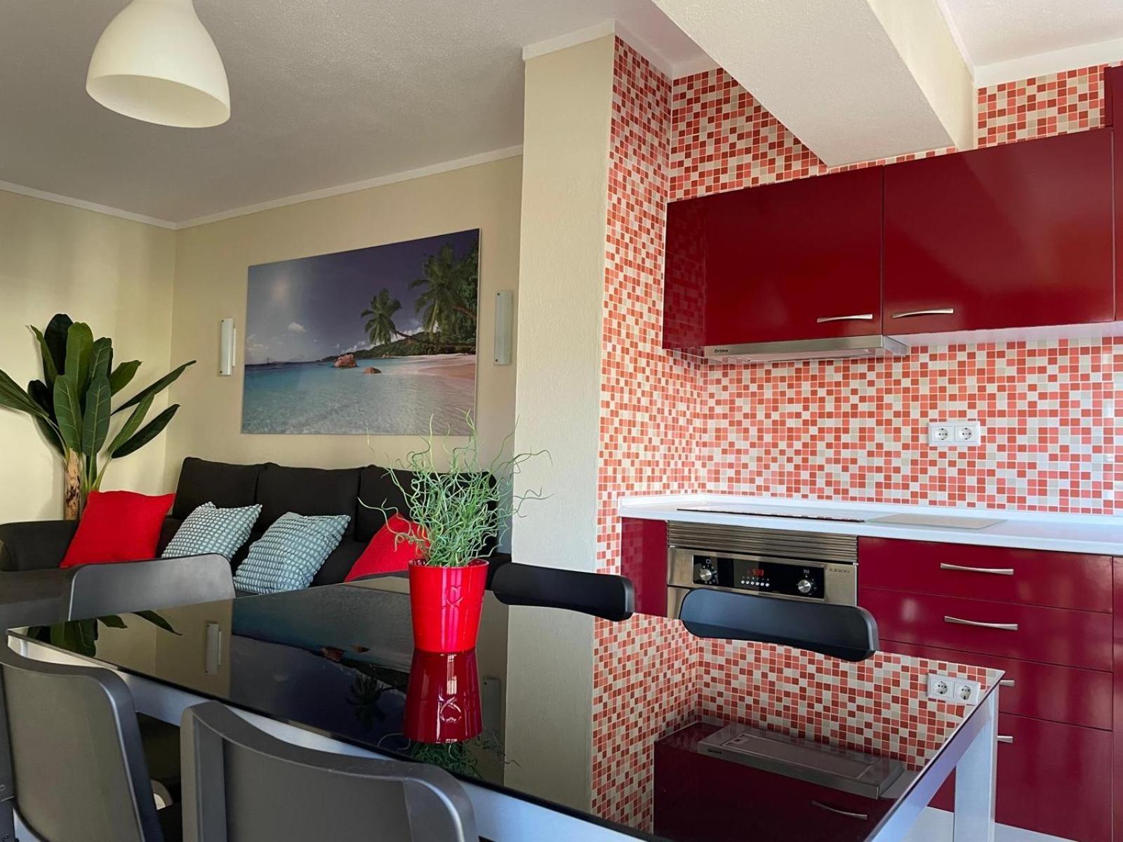 T2 With Pool, 300m From The Apartamento