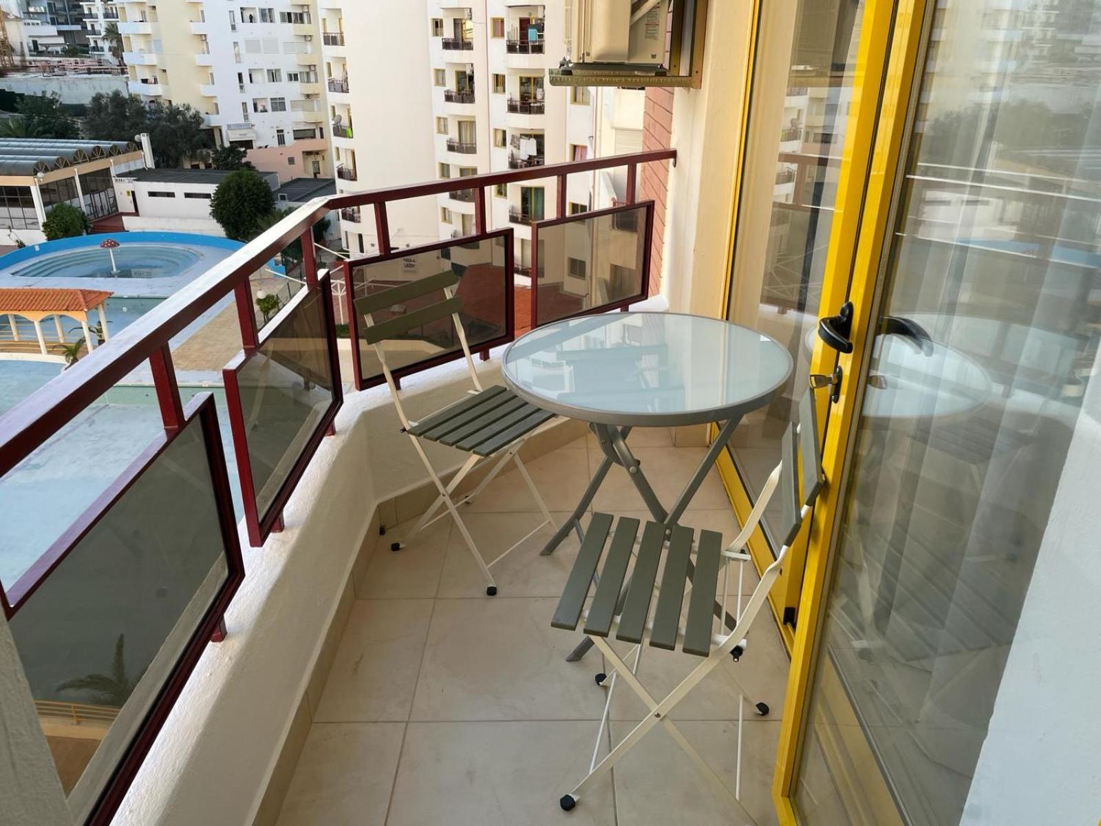 T2 With Pool, 300m From The Appartement