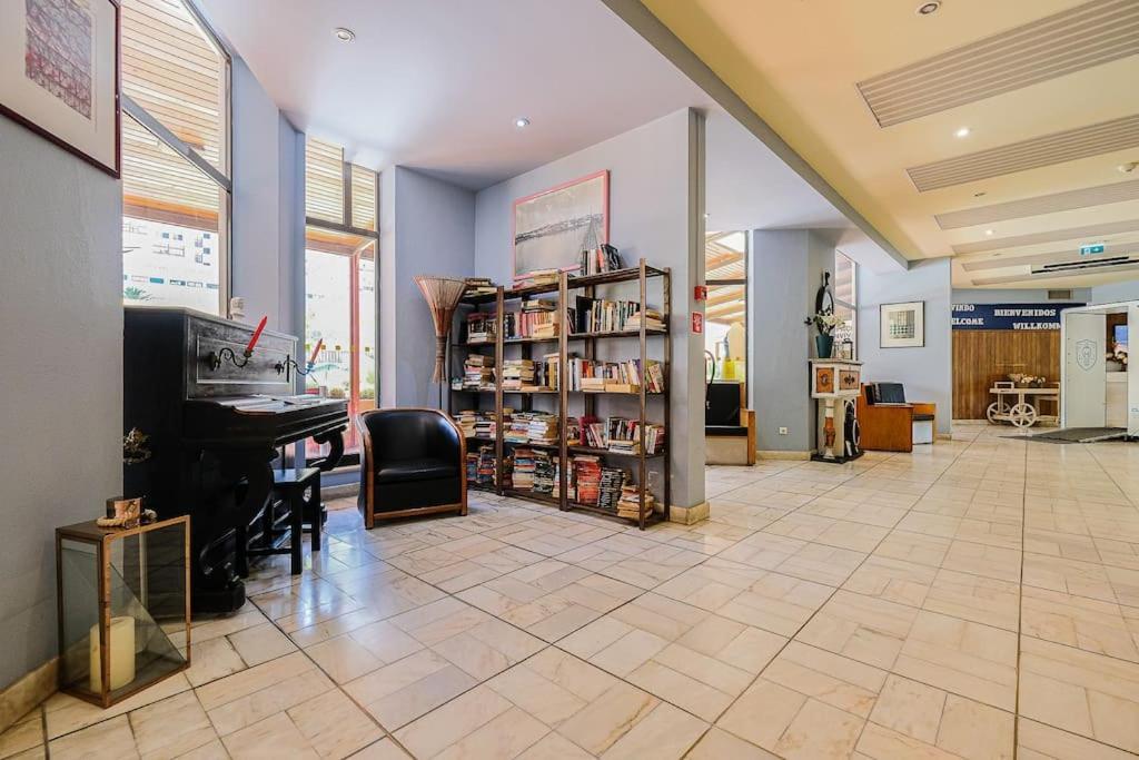 Appartement T2 With Pool, 300m From The *